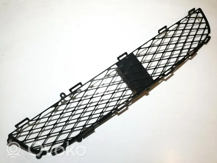 Toyota Yaris Grille inférieure de pare-chocs avant 531120d020