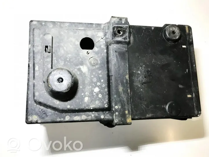 Ford Focus Battery box tray 4m5t10723bc