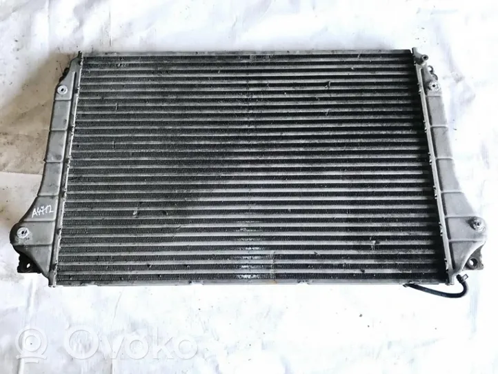 Toyota Avensis T250 Radiatore intercooler 