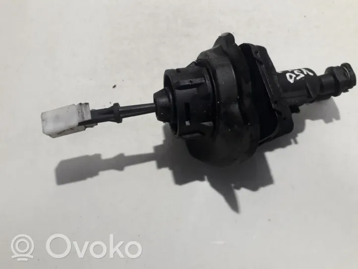 Volvo V50 Główny cylinder sprzęgła 