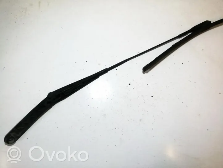 Citroen Jumper Front wiper blade arm 8k2955407a