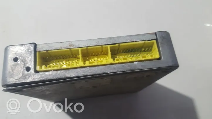 Mazda 323 Dzinēja vadības bloks 