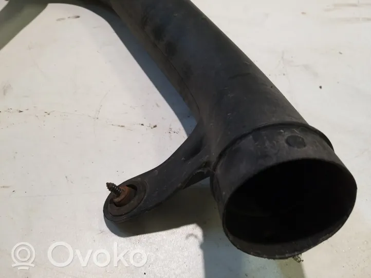 Ford Mondeo Mk III Tube d'admission d'air 1S719A675