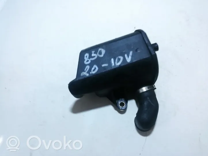 Volvo 850 Reniflard / tuyau reniflard d'huile 1271652