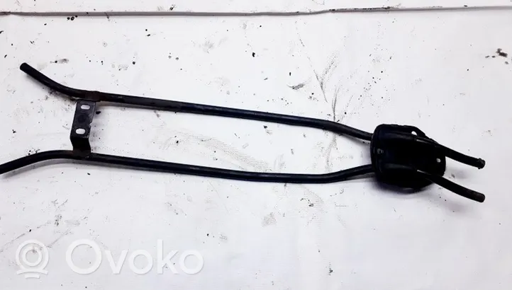 BMW 3 E90 E91 Fuel line pipe 676840104