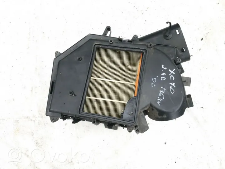 Volvo V70 Air filter box 30636830