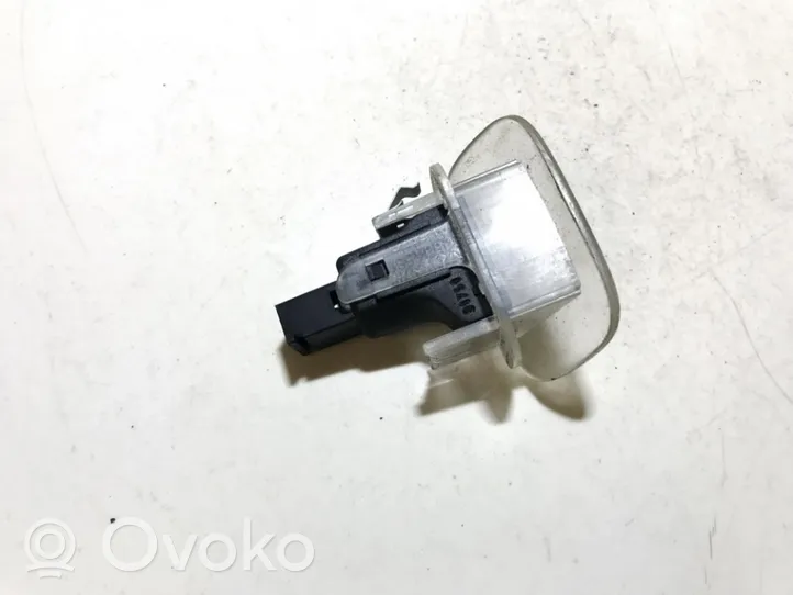 Volvo S80 Lampka wewnętrzne drzwi tylnych 30634589