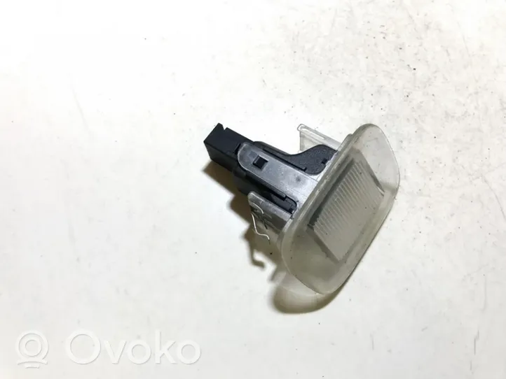 Volvo S80 Lampka wewnętrzne drzwi tylnych 30634589