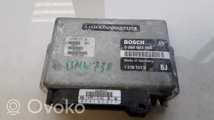 BMW 7 E32 Gearbox control unit/module 0260002066