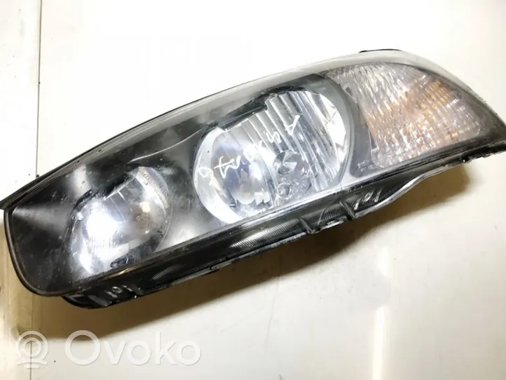 Hyundai Elantra Lampa przednia 921012dxxx