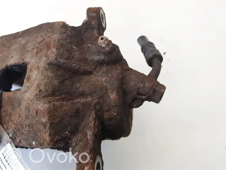 Toyota RAV 4 (XA20) Front brake caliper 