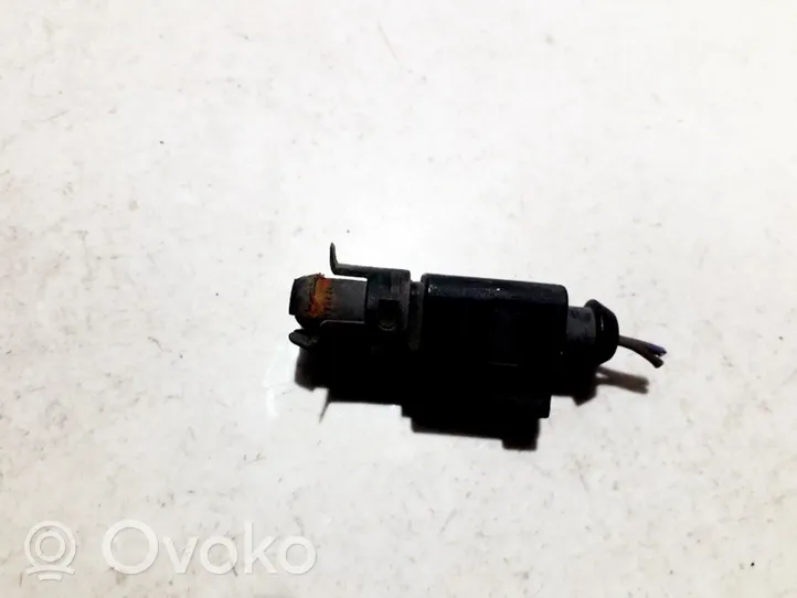 Audi A4 S4 B7 8E 8H Outside/exterior temperature sensor 1j0973702