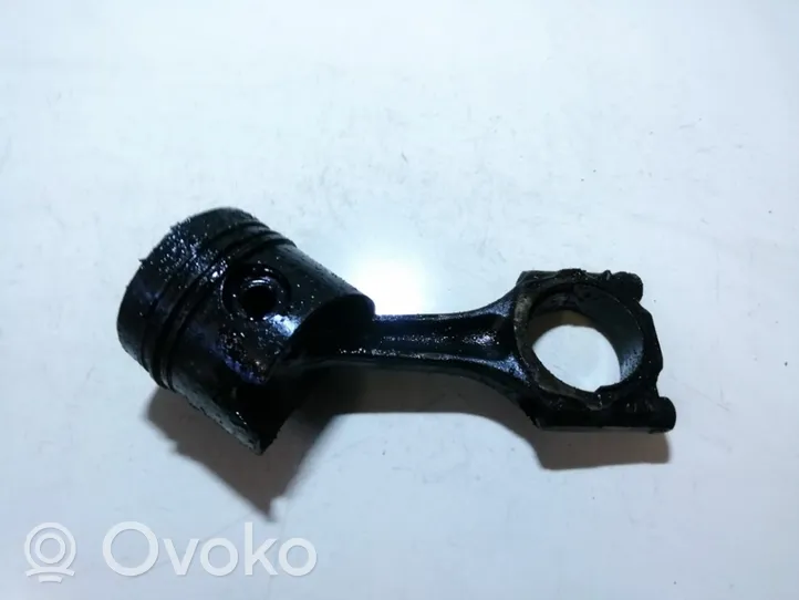 Volkswagen Jetta II Piston with connecting rod 