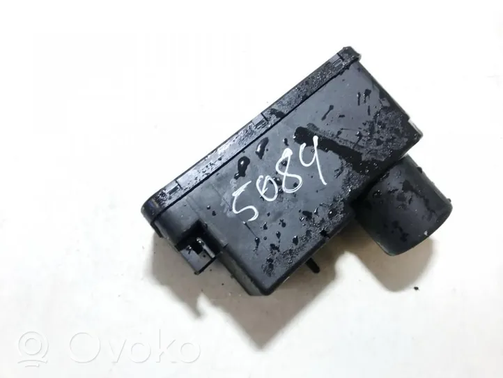 Volkswagen PASSAT B3 Alipainepumppu 357962257