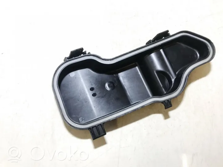 Volvo V70 Headlight/headlamp dust cover 