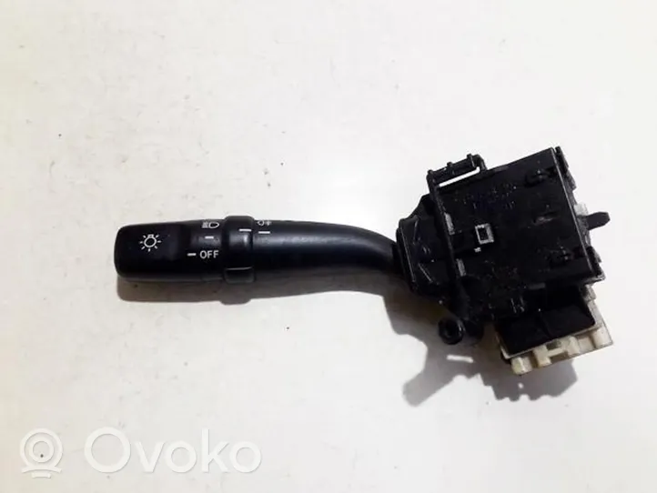 Toyota Avensis Verso Suuntavilkun vipu 8414044030