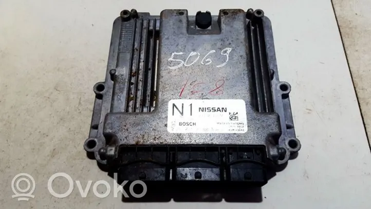 Nissan X-Trail T31 Centralina/modulo del motore 0281017187