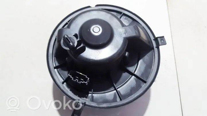 Volkswagen PASSAT B7 Mazā radiatora ventilators 1k2819015c