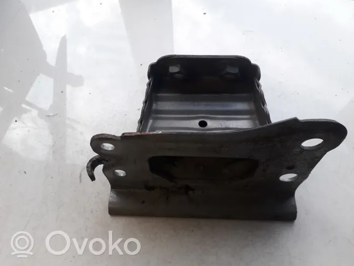 Toyota Corolla Verso AR10 Support de montage de pare-chocs avant 