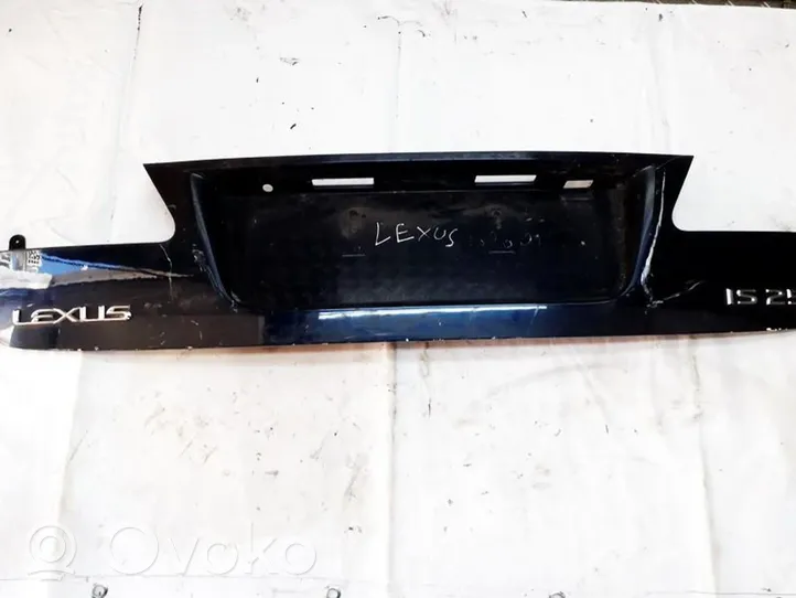 Lexus IS 220D-250-350 Listwa oświetlenie tylnej tablicy rejestracyjnej 7680153030