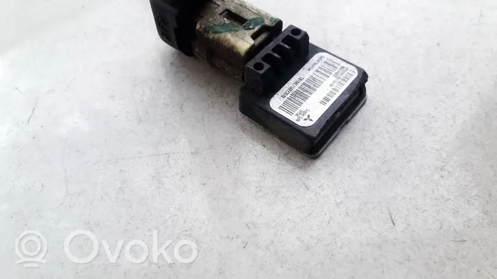 Mitsubishi Outlander Sensor impacto/accidente para activar Airbag 8651A002