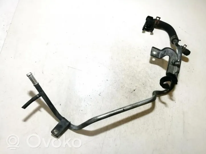 Suzuki Grand Vitara II Tuyau d'alimentation conduite de carburant 