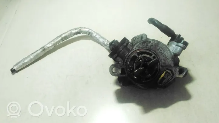 Ford Focus Alipainepumppu 9804021880