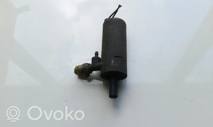 Volvo 440 Pompe de lave-glace de pare-brise 