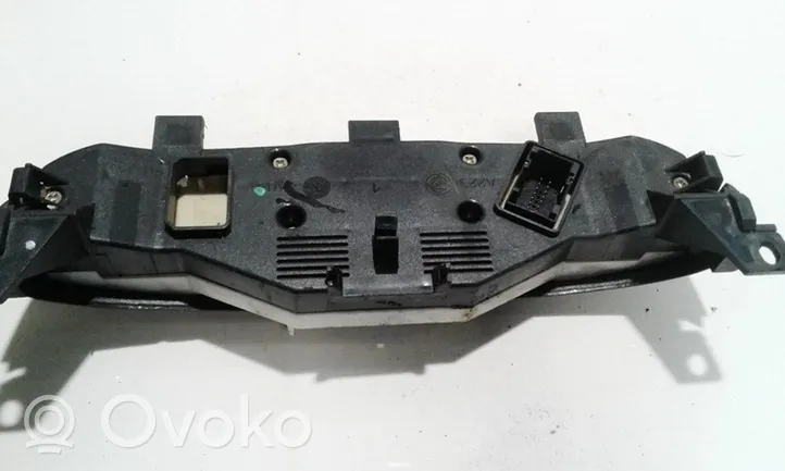 Fiat Punto (188) Hazard light switch A223