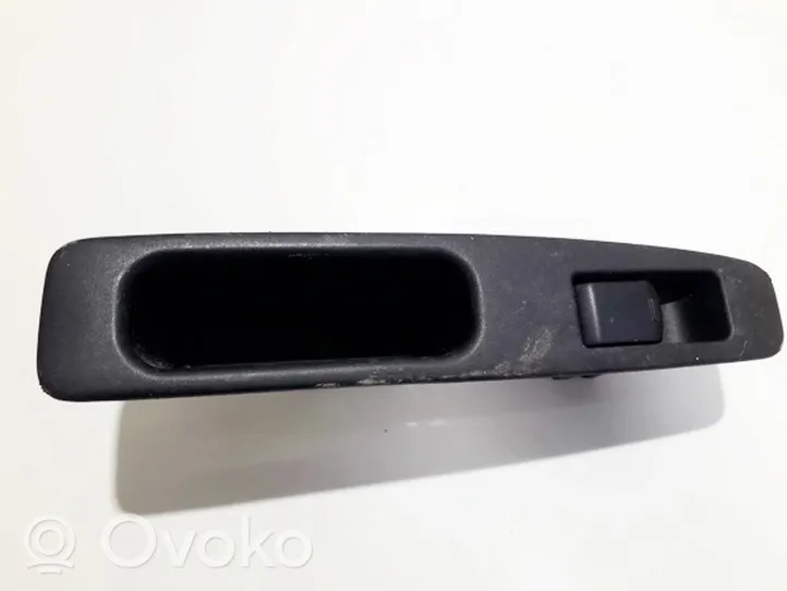 Nissan Qashqai Sähkötoimisen ikkunan ohjauskytkin 82950jd000