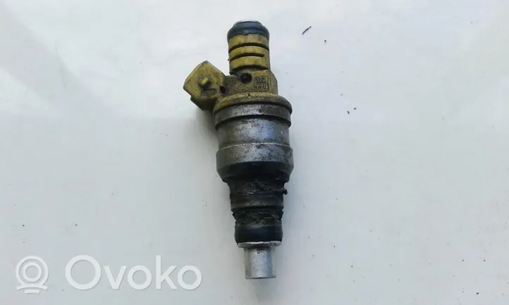 Volvo 850 Injecteur de carburant 280150779