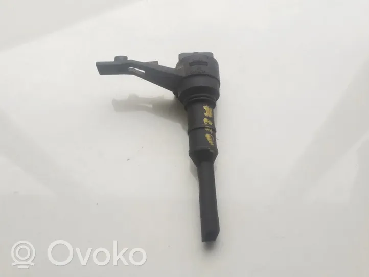 Audi A4 S4 B5 8D Geschwindigkeitssensor Drehzahlsensor 012409191D