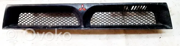 Mitsubishi Space Wagon Front grill 