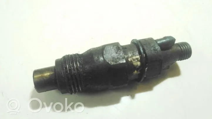 Peugeot 405 Injecteur de carburant KCA17S42