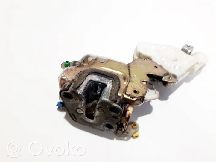 Nissan Almera Etuoven lukko 8055389917