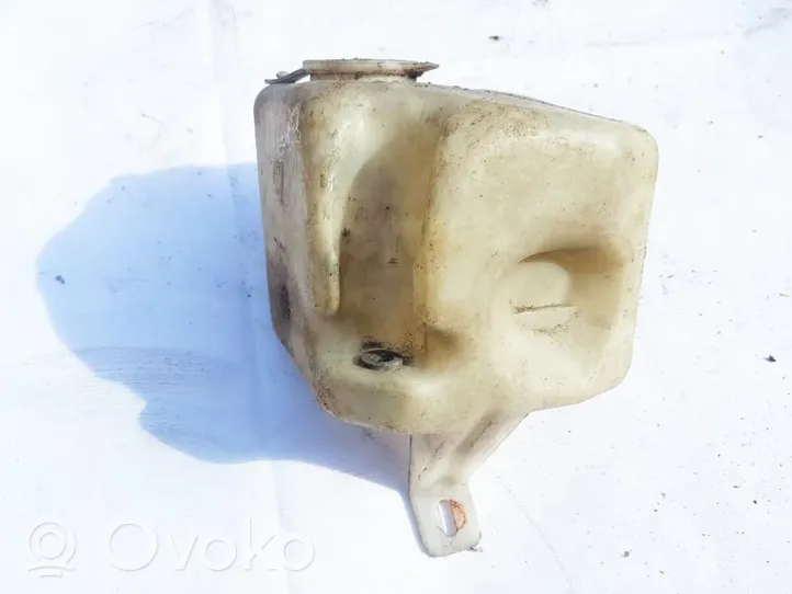 Opel Vectra A Windshield washer fluid reservoir/tank 