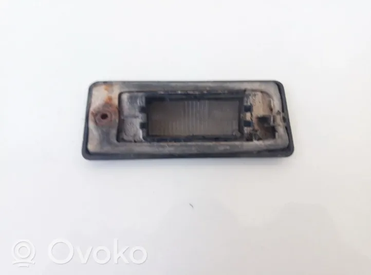 Volkswagen Caddy Number plate light E9004105