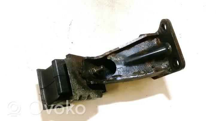 Nissan Navara D40 Engine mount bracket 11220eb300