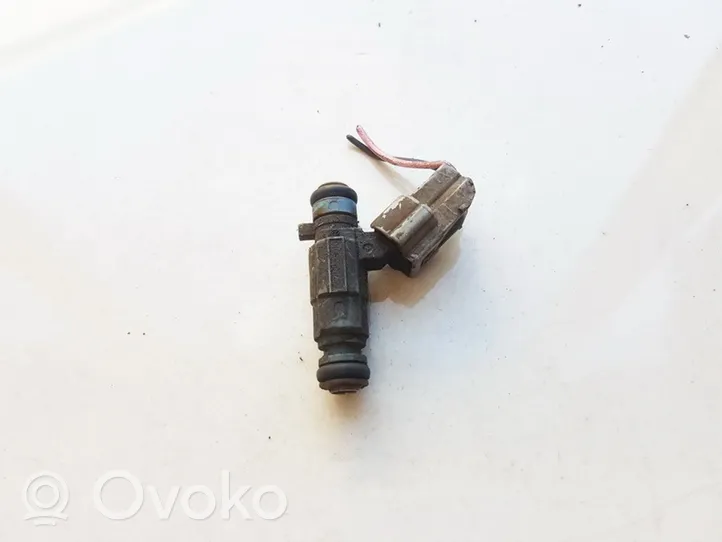 Hyundai Santa Fe Injecteur de carburant 9260930003