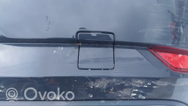 Volkswagen Golf VII Zaślepka haka holowniczego zderzaka tylnego 