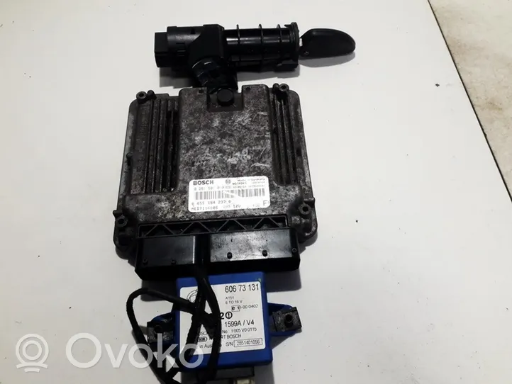 Alfa Romeo 156 Komputer / Sterownik ECU i komplet kluczy 0261S01010