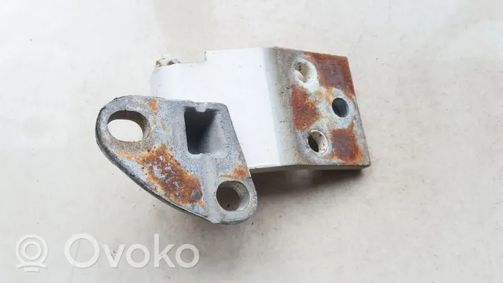 Mercedes-Benz Vito Viano W638 Front door upper hinge 