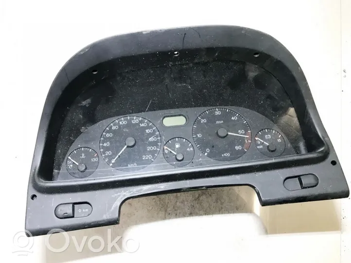 Lancia Kappa Geschwindigkeitsmesser Cockpit 