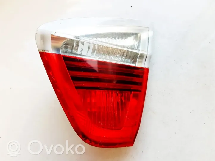 BMW 3 E90 E91 Lampy tylnej klapy bagażnika 6937460