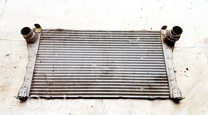 Toyota Avensis T270 Starpdzesētāja radiators jd1271003521