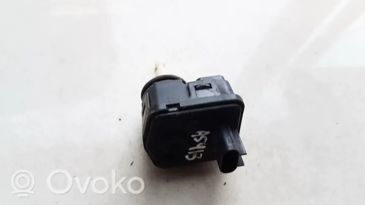 Volvo S40, V40 Motorino di regolazione assetto fari 00728232