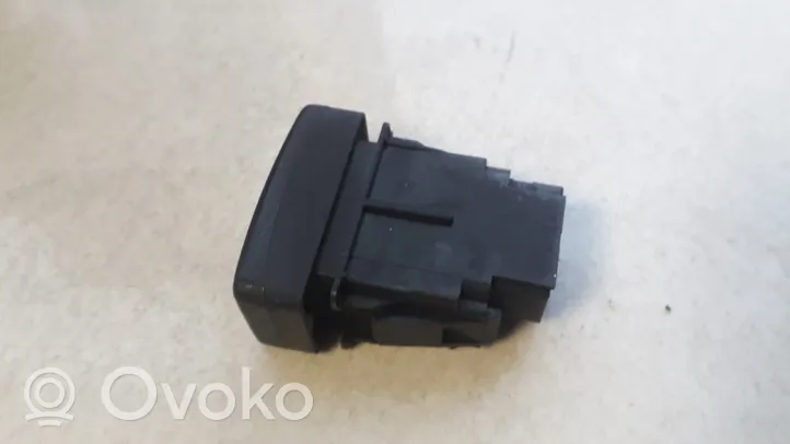 Honda Civic Inne przełączniki i przyciski M24985