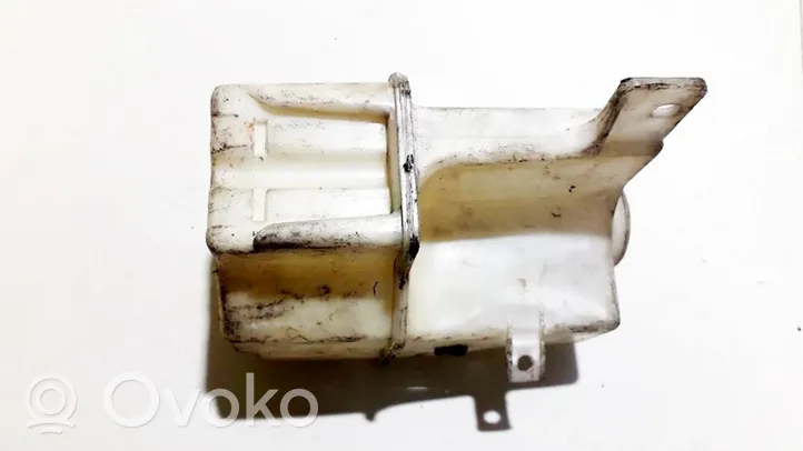 Mazda 323 F Vase d'expansion / réservoir de liquide de refroidissement 823021096