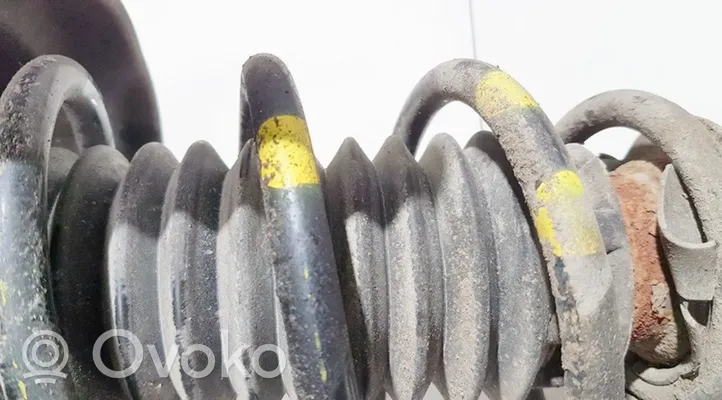 Peugeot 407 Front coil spring 