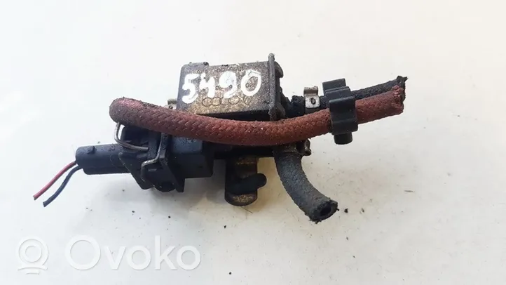 Volkswagen Golf III Solenoidinis vožtuvas 72189500